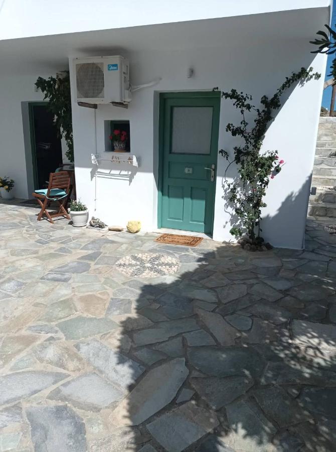 Dioni Lux Inn 2 Pachaina Екстериор снимка