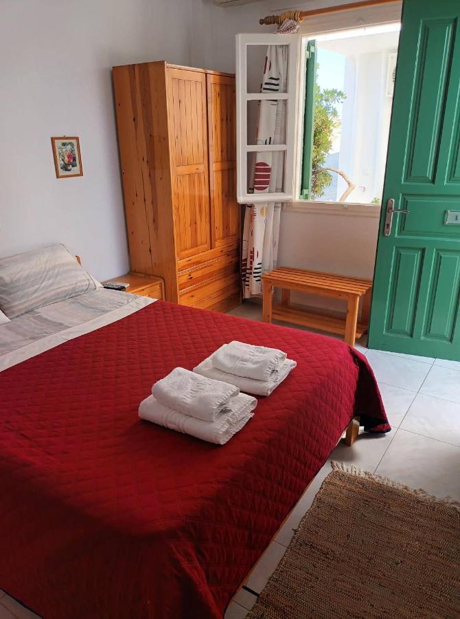 Dioni Lux Inn 2 Pachaina Екстериор снимка