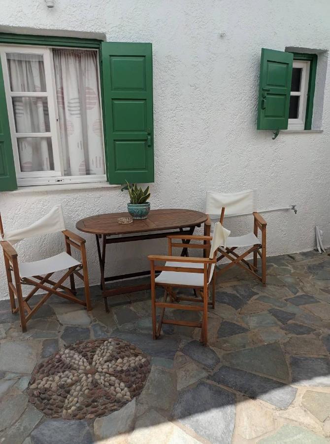 Dioni Lux Inn 2 Pachaina Екстериор снимка